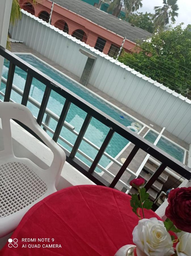 Hostal Poseidon Del Mar ซานอันเดรส ภายนอก รูปภาพ